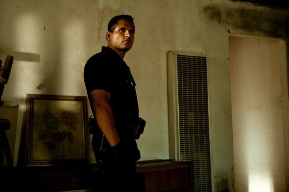 警戰實錄電影圖片 - M_053_EOW_04266_Photo_by_Scott_Garfield2C_28c29_2011_Sole_Productions2C_LLC_1348806640.jpg