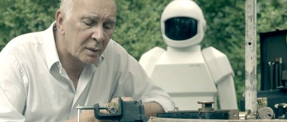 我的機械人老友電影圖片 - Frank_Langella_as_Frank_in_ROBOT_26_FRANK28329_1355378318.jpg