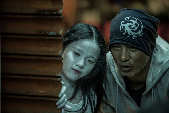 迷离夜(tales from the dark 1)