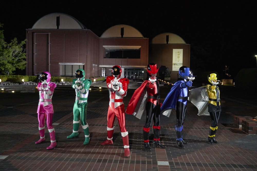 劇場版 幪面超人時王 Over Quartzer × 快盜戰隊VS警察戰隊 en film電影圖片 - KaitouxKeisatsu_Stills_001_1574061280.jpg