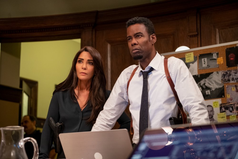 漩渦：恐懼鬥室新遊戲電影圖片 - ChrisRock_MarisolNichols_1617270962.jpg