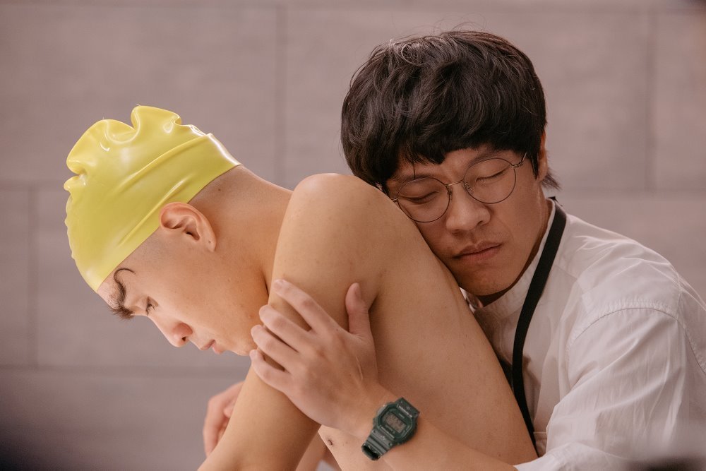 他馬克老闆電影圖片 - KissMyAssBoss_Stills_04.JPG_1694593054.jpg