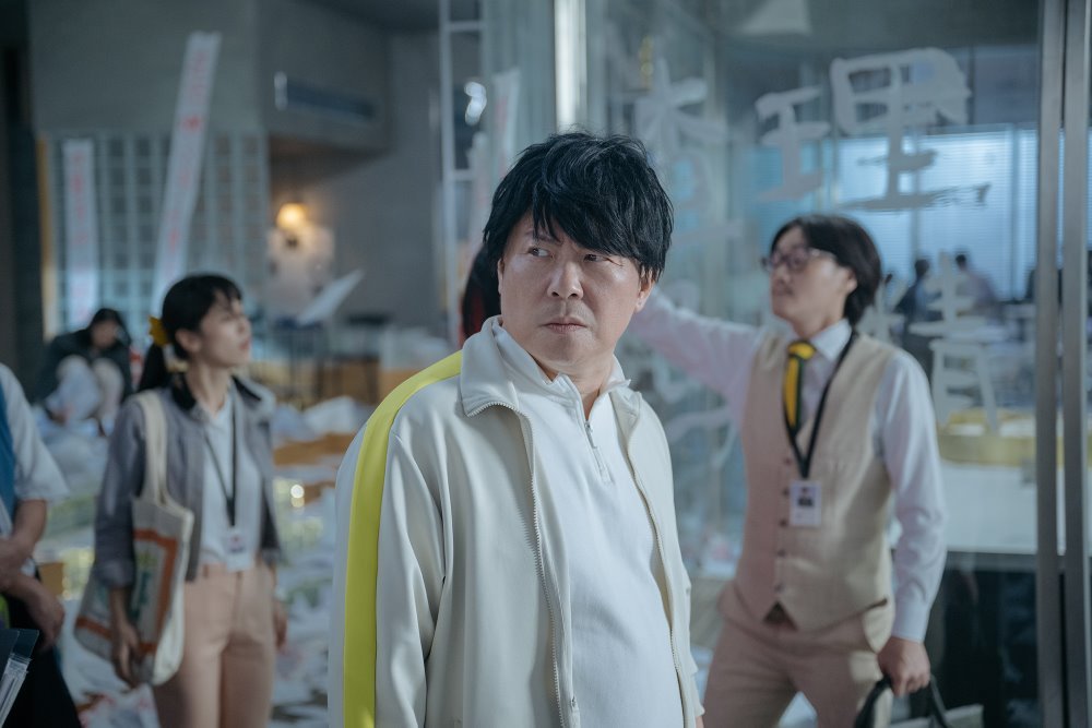 他馬克老闆電影圖片 - KissMyAssBoss_Stills_06_1694593054.jpg